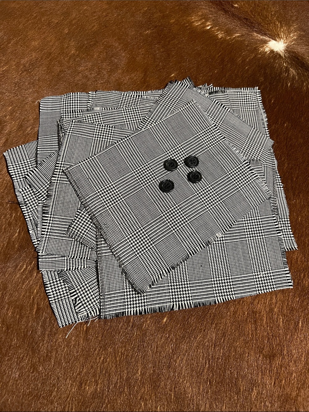 Black and White Glen Plaid Wool Fabric Squares with 4 Buttons Dolce&Gabbana